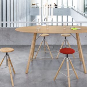 Akio High Hochtisch by Girsberger